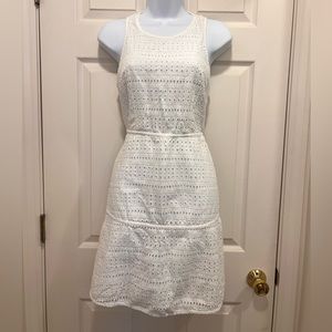 White sleeveless dress
